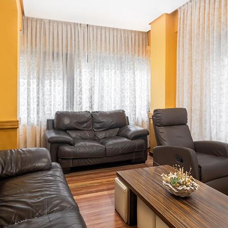 Hotel Regio Torrelavega Eksteriør billede