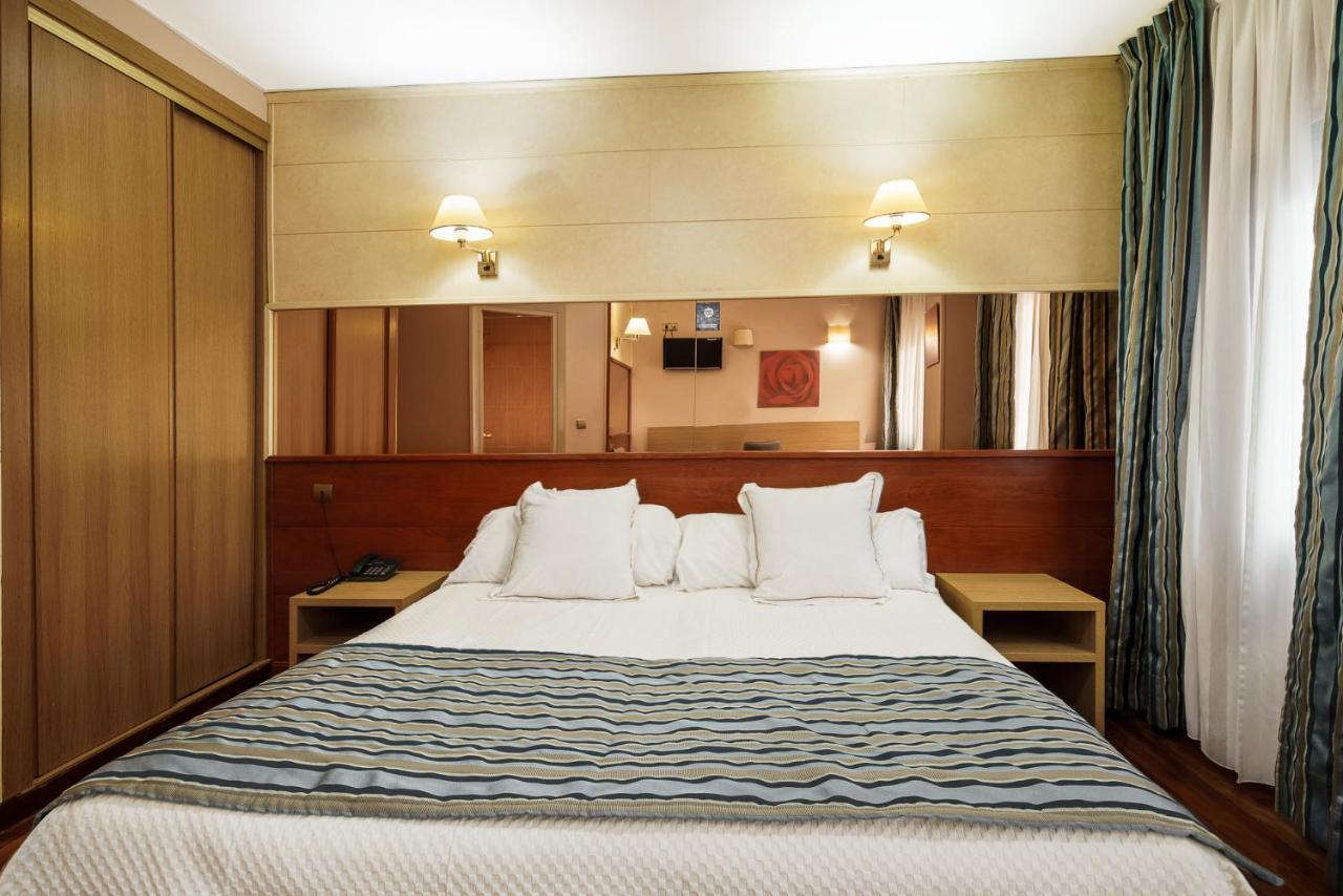 Hotel Regio Torrelavega Eksteriør billede
