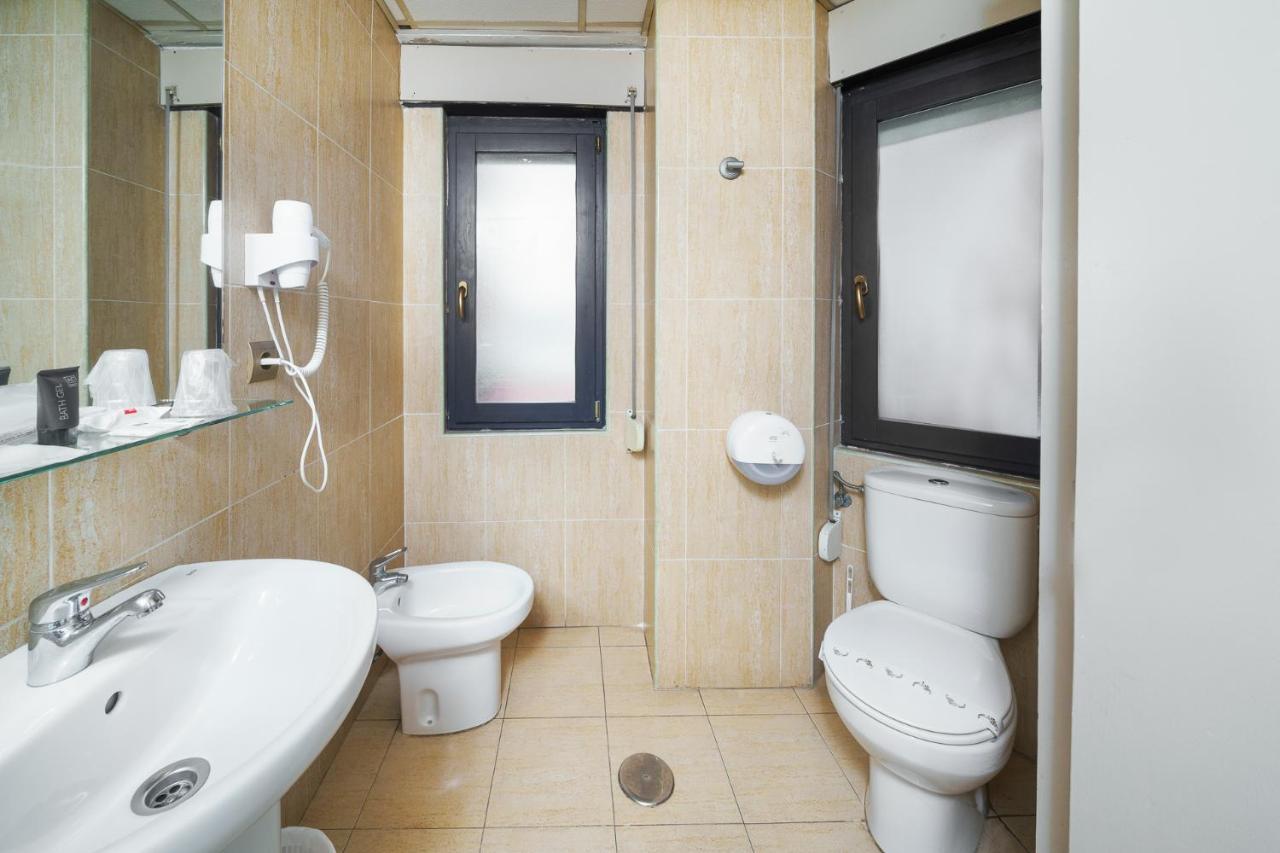 Hotel Regio Torrelavega Eksteriør billede