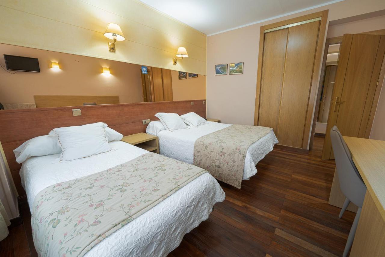 Hotel Regio Torrelavega Eksteriør billede