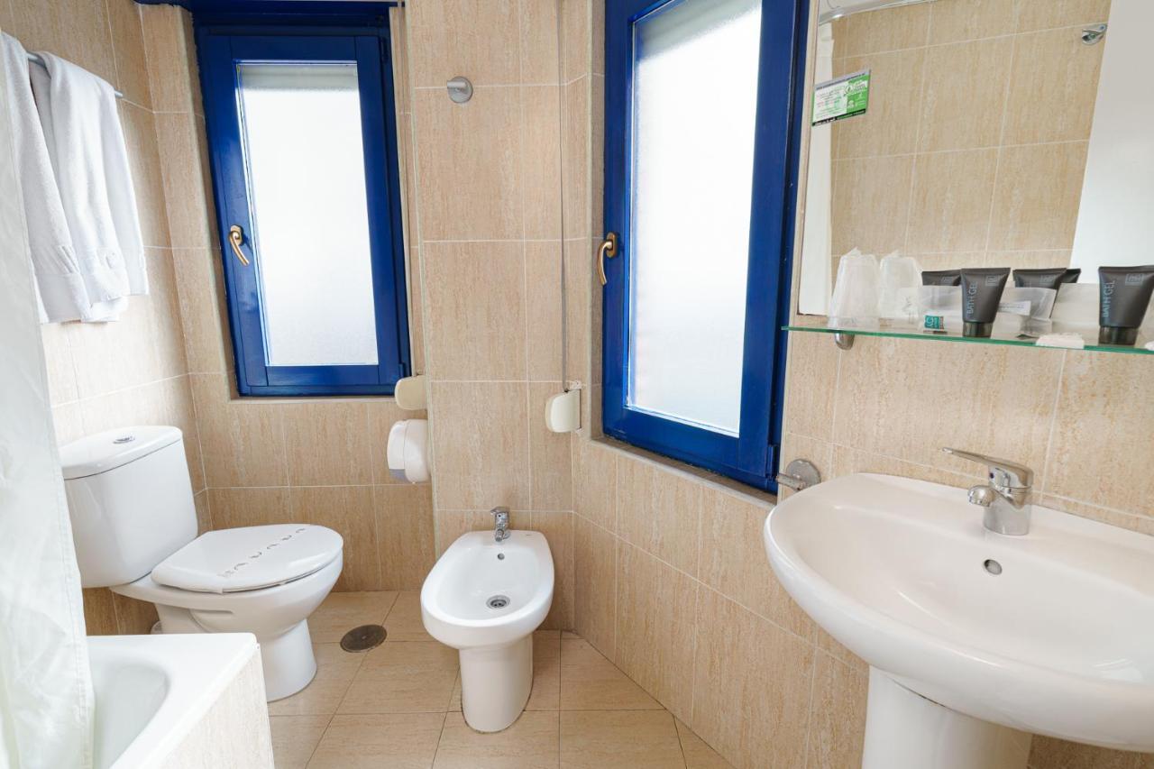 Hotel Regio Torrelavega Eksteriør billede