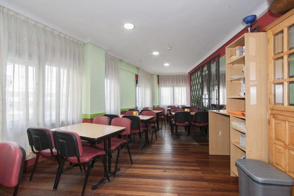 Hotel Regio Torrelavega Eksteriør billede
